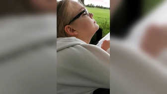 Alicia bekommt zum 19.Geburtstag einen Arschfick - Teil 3