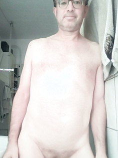 Ich nackt im Bad