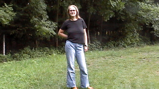 Junge Titten am See