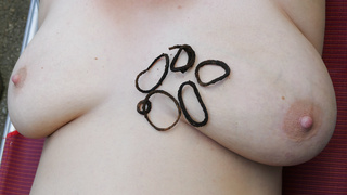 Nackt auf Terrassien