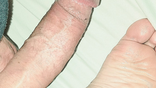 Freundin Schuh gr.36 vs 22.8 cm Penis