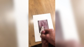 Ein kleines Tribut- Video für geile Pussy