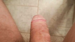 Haariger Penis in voller Blüte