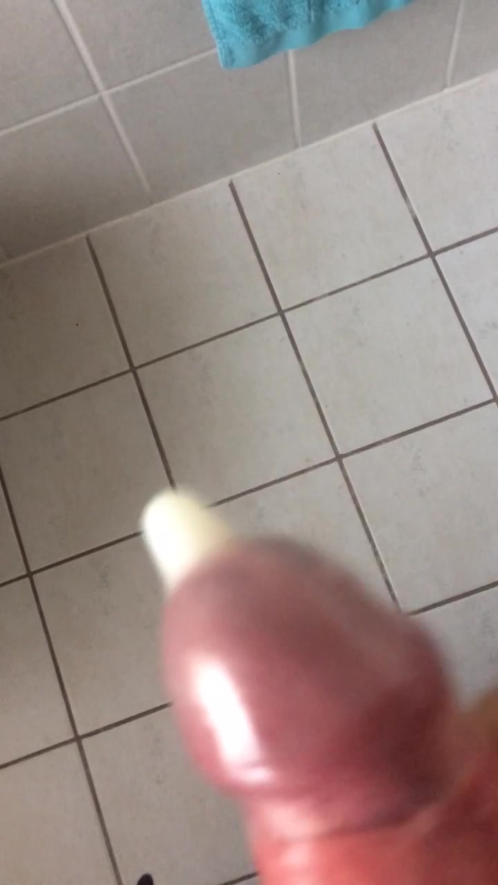 Abspritzen ins Kondom