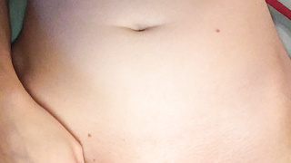 Ich liege nackt auf meinem Bett