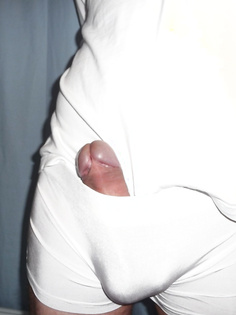 Wer schaut denn da aus der Hose raus?