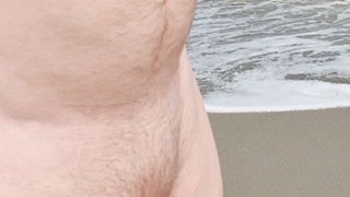 Ich nackt am Meer