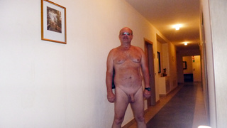 Nackt im Hotel bin gerne immer und überall nackt