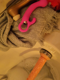 Badespaß mit Dildo