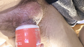 Kleiner behaarter Hoden