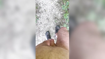 Entspannter Spaziergang am Sonntag Nachmittag.
