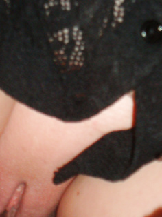 Rasierte Muschi geil auf Sperma