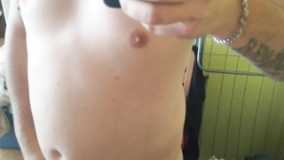 Icke einfach nackt