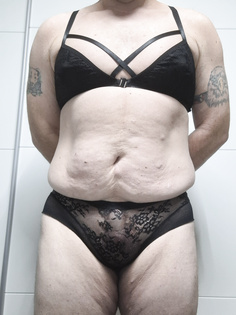 DWT in sexy Dessous
