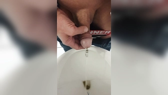 Pinkeln durch den Dilator